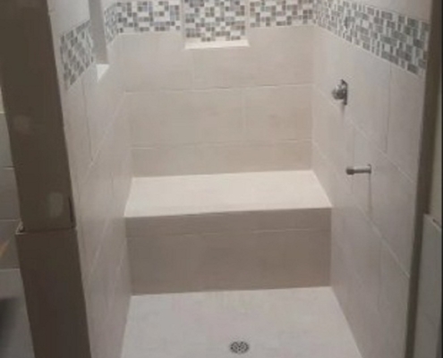 Bathroom Remodeled, Accent Wall, Modern Amenities Elk Grove, CA