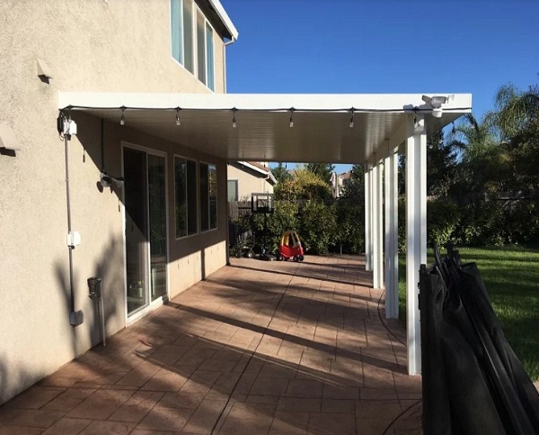 Wall Attached Patio Cover with Gutter Plumas Lake, CA