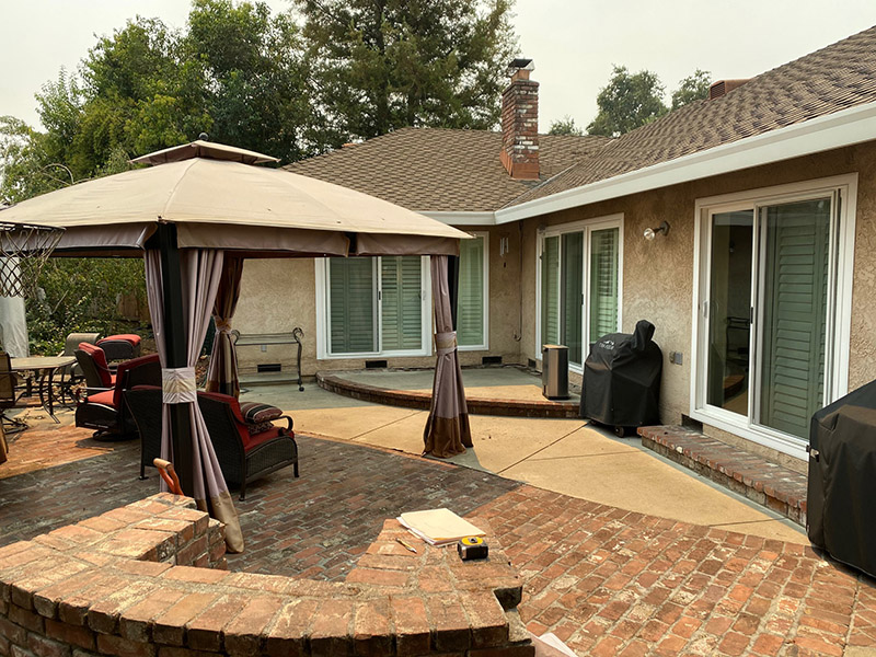 13x16 Roof mounted Durawood frame with a Comfort Shield insulated cover. Color: Sierra Snow - Elk Grove. CA