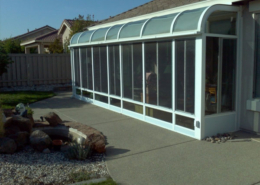 Curved Eave Sunroom in Sacramento