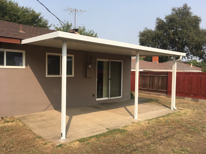 10'x20 standard wall attached deluxe flat pan patio cover with white trim